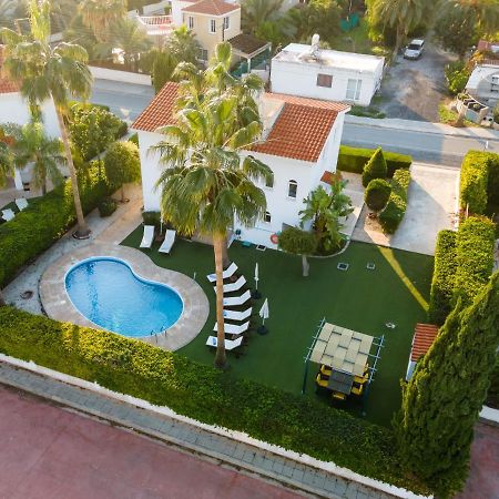 Villa Oasis By Ezoria Villas Bahía de Coral Exterior foto