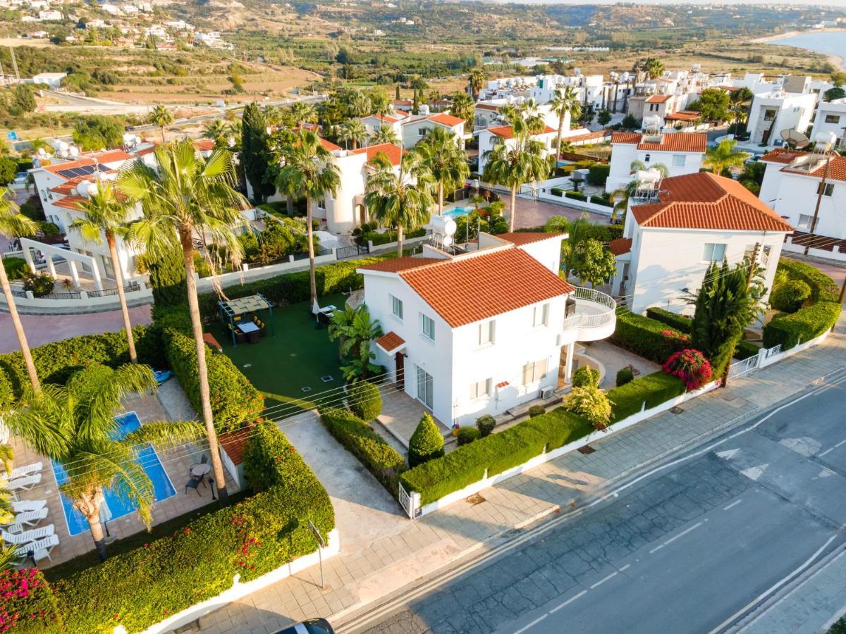 Villa Oasis By Ezoria Villas Bahía de Coral Exterior foto